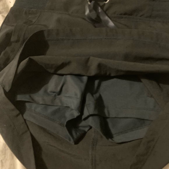 Hyba skort - Picture 2 of 2